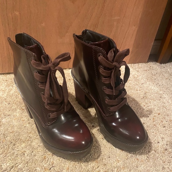 Aldo chunky heeled ankle boots - Picture 2 of 5